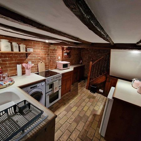 Two Bedroom Grade Ll Cottage At Az Luxury Stays Honey Horsefield With Wifi And Free Parking Hundon Exteriér fotografie